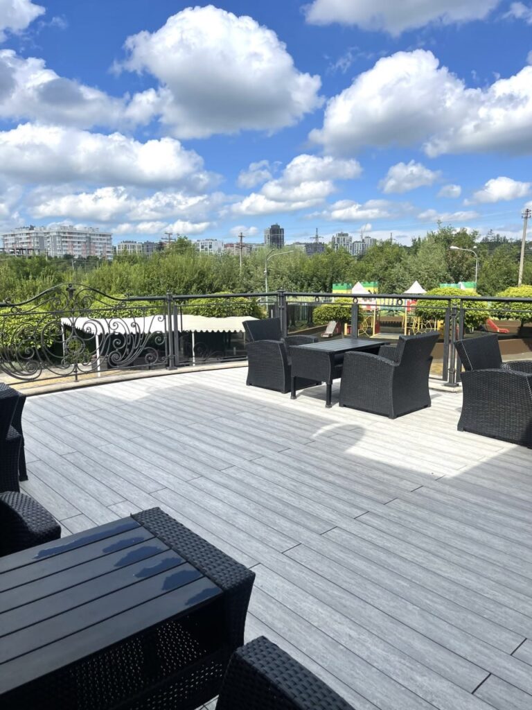Projekte der Saison. Die schönsten und einzigartigsten Terrassen aus Woodplast-Verbundplatten.