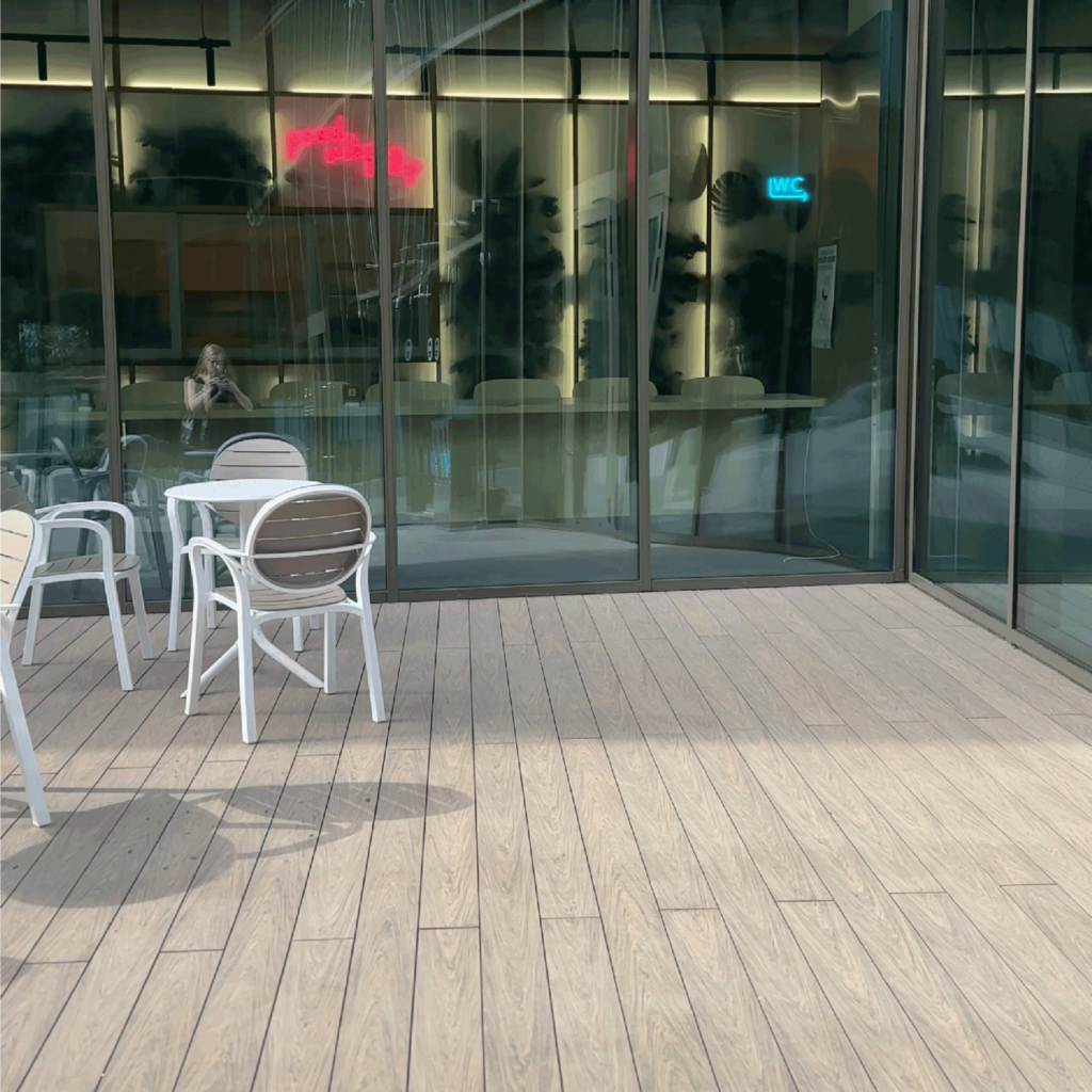 Projekte der Saison. Die schönsten und einzigartigsten Terrassen aus Verbundplatten von Woodplast.