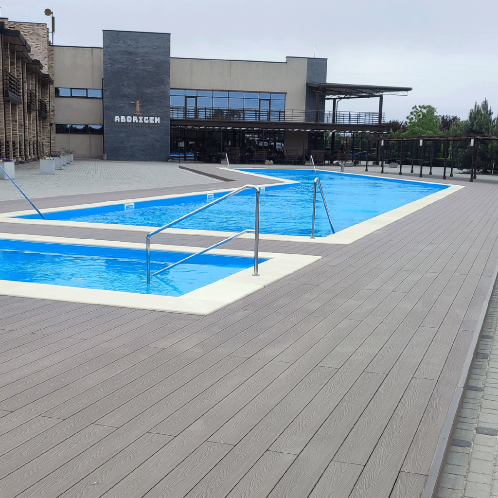 Projekte der Saison. Die schönsten und einzigartigsten Terrassen aus Verbundplatten von Woodplast. Teil 2