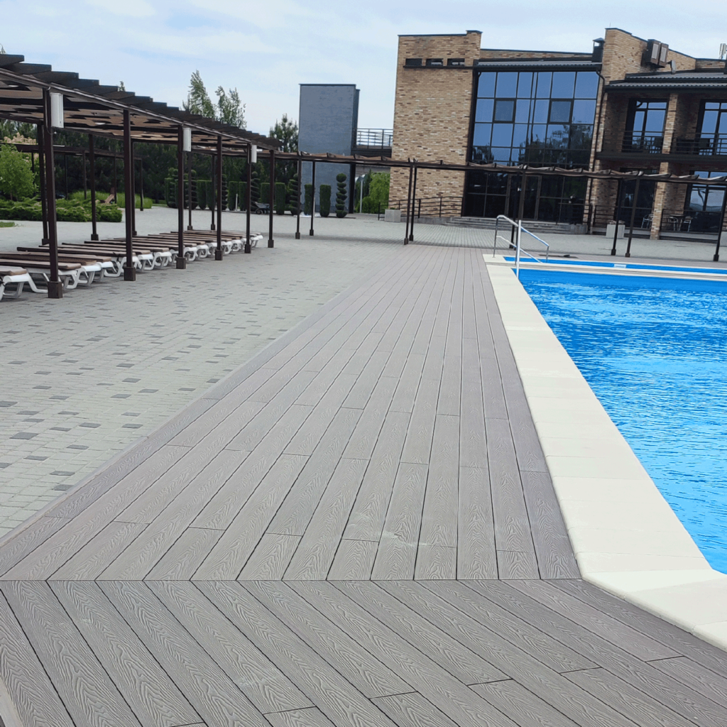 Projekte der Saison. Die schönsten und einzigartigsten Terrassen aus Verbundplatten von Woodplast. Teil 2