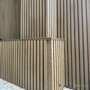 Варианты использования фасадного профиля Legro Wall Panels. С террасной доской Legro Ultra Naturale