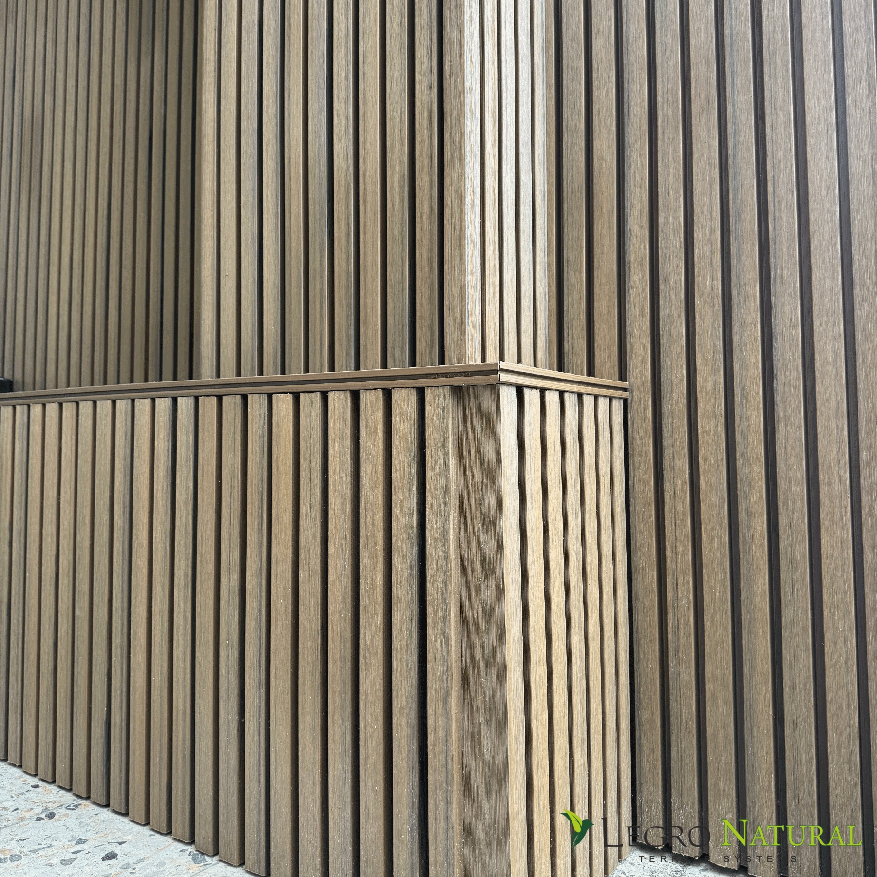 Application options for the Legro Wall Panels facade profile.