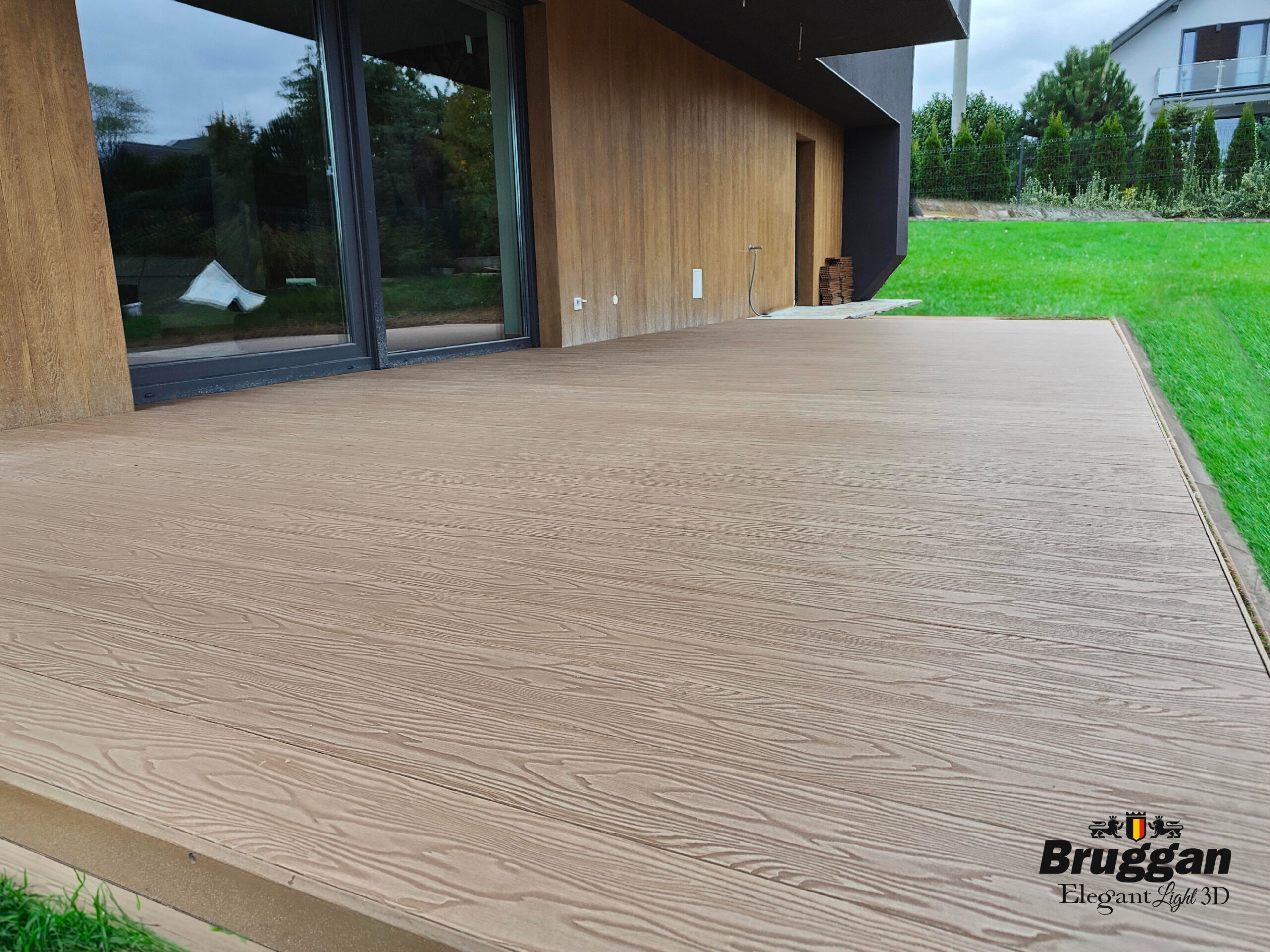 Террасная доска Bruggan Elegant Light 3D Copper Natural. 3Д рисунок дерева. Для террас, веранд, бассейнов, подшивки крыш.