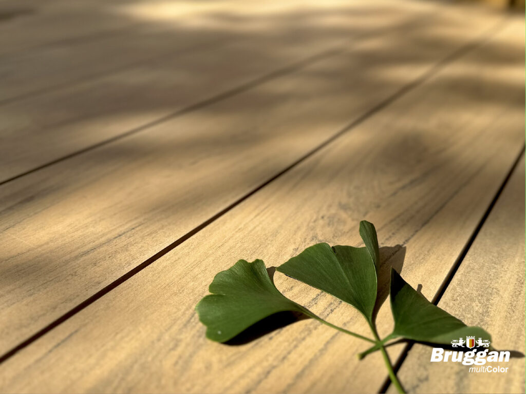 Die beliebtesten Terrassendielen-Farben von Bruggan. Bruggan Multicolor Sand.