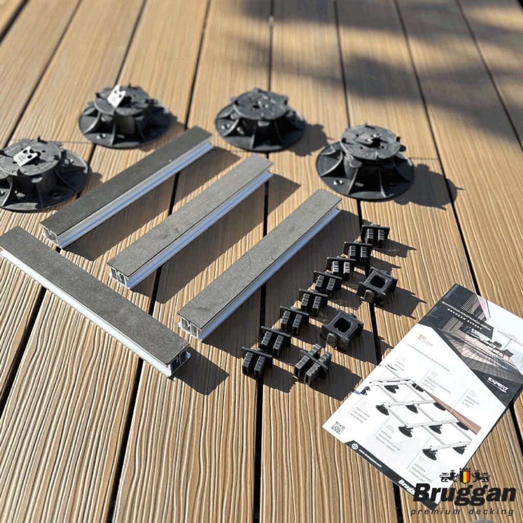 Die verbesserte Aluminium-Terrassensystem Bruggan Expert