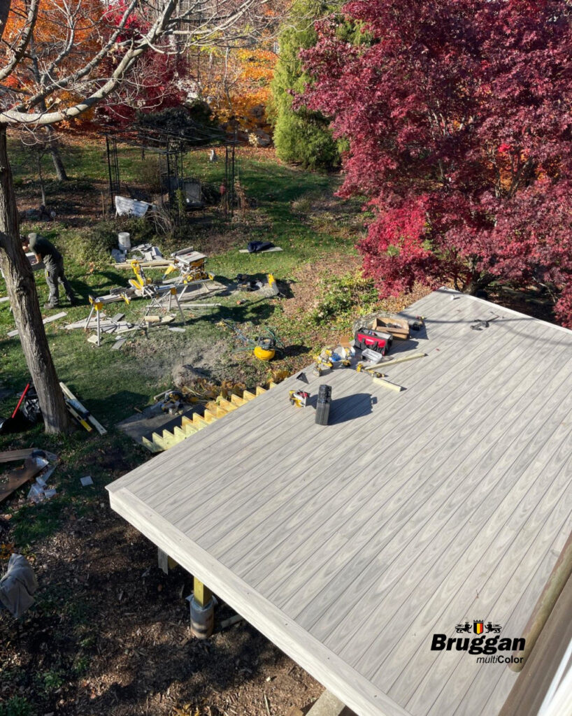 Die schönsten Wooplast-Projekte des Jahres 2025. New Jersey, USA, https://www.facebook.com/woodplastUA/posts/1423523929782500?ref=embed_post Bruggan Multicolor